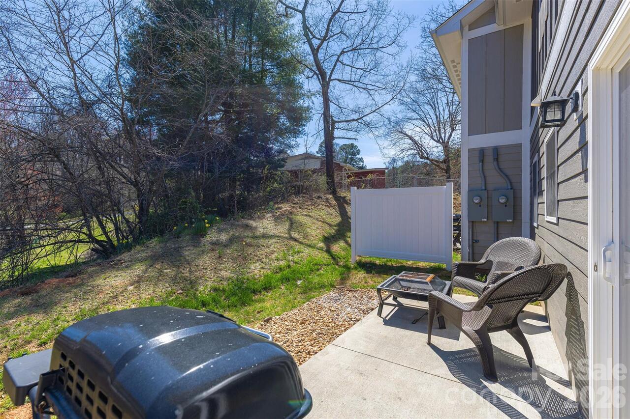 Listing Photo 14