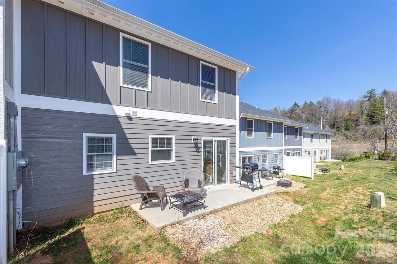 Listing Photo 15