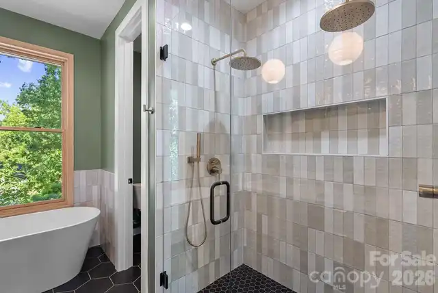 Listing Photo 45