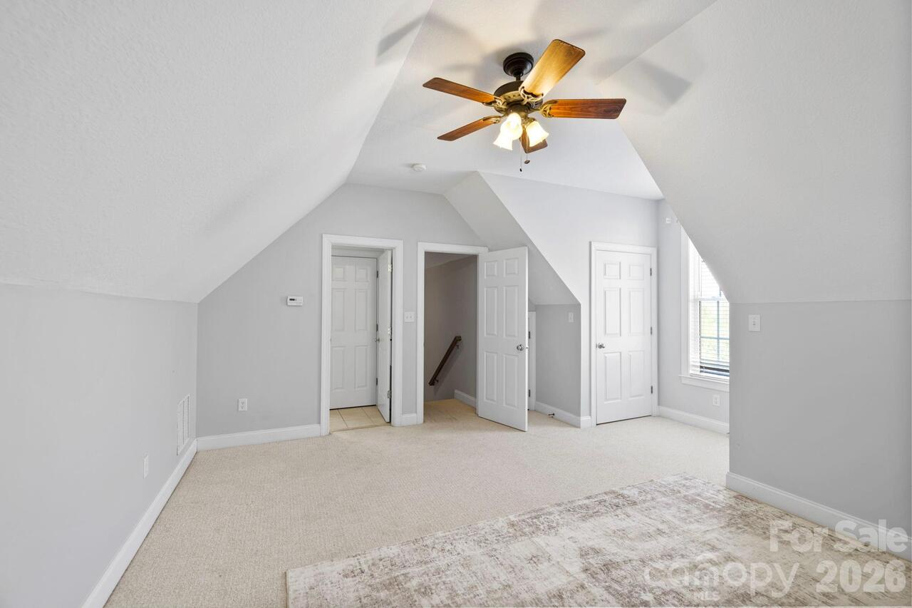 Listing Photo 32
