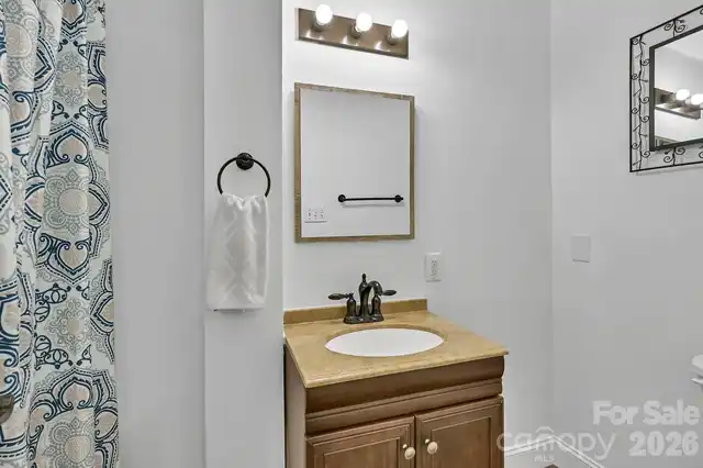 Listing Photo 16