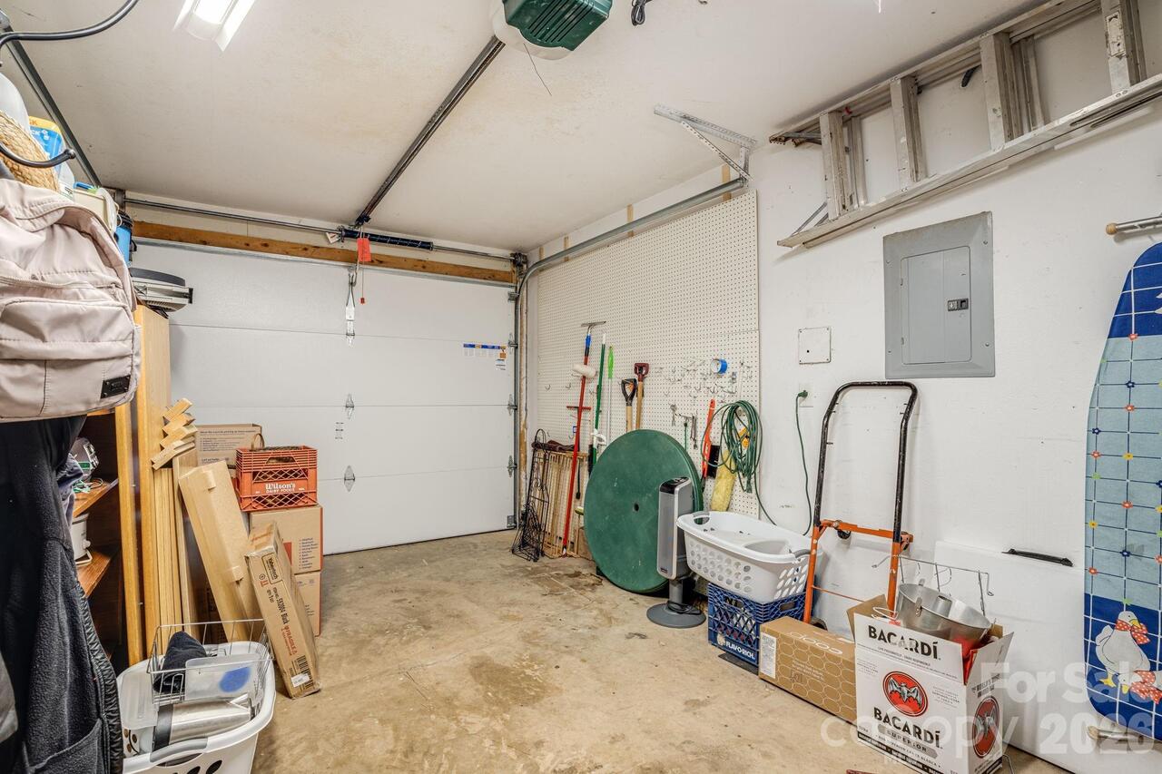Listing Photo 21