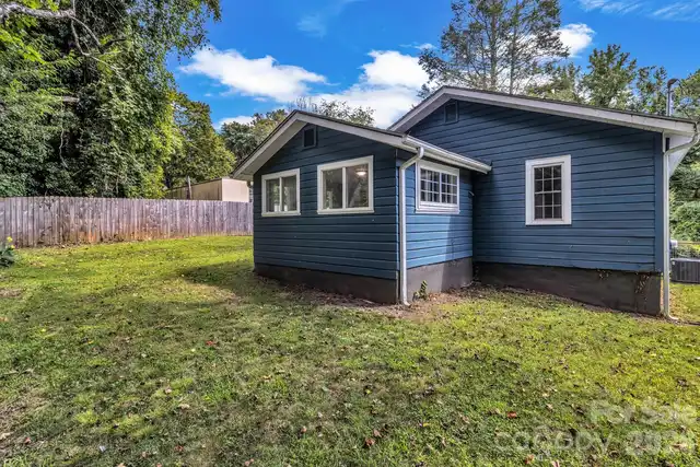 Listing Photo 37