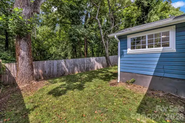 Listing Photo 38