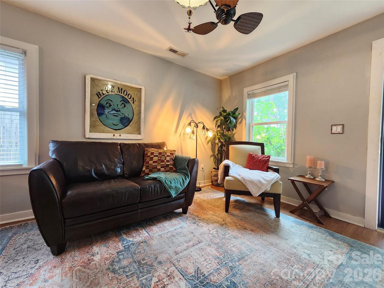 Listing Photo 6