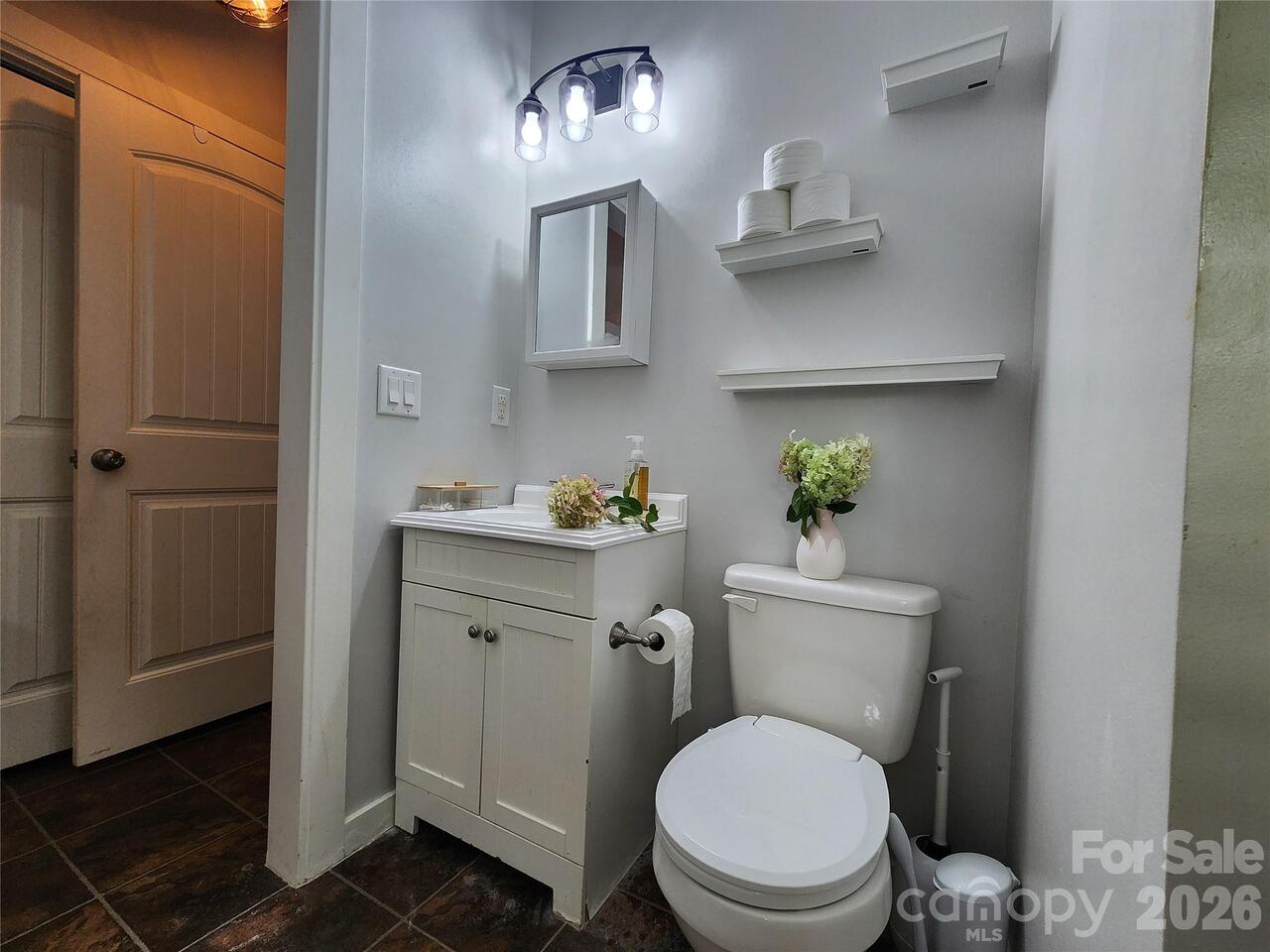 Listing Photo 18