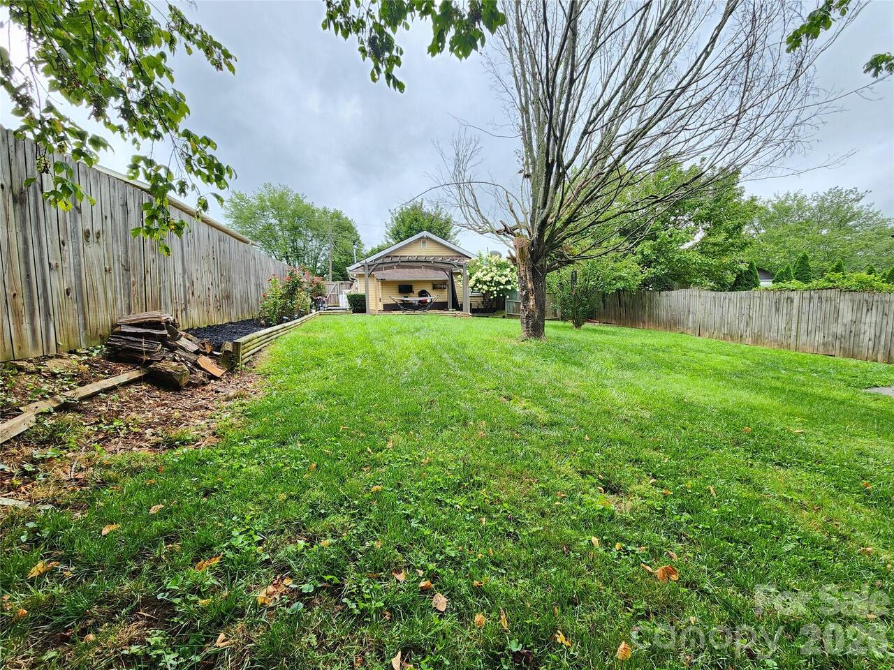 Listing Photo 29