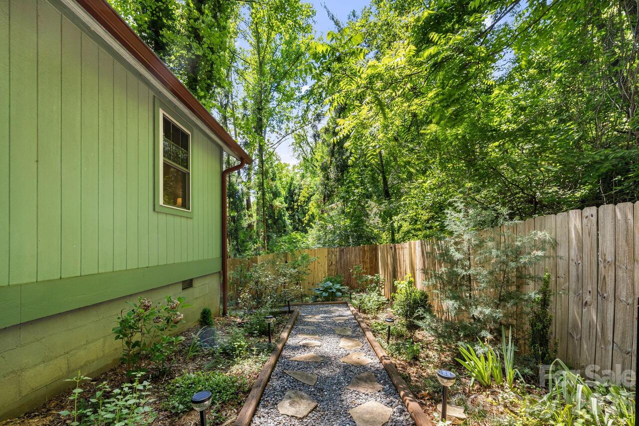 Listing Photo 37