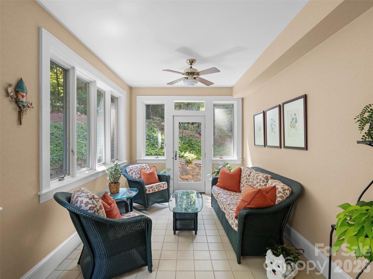 Listing Photo 15