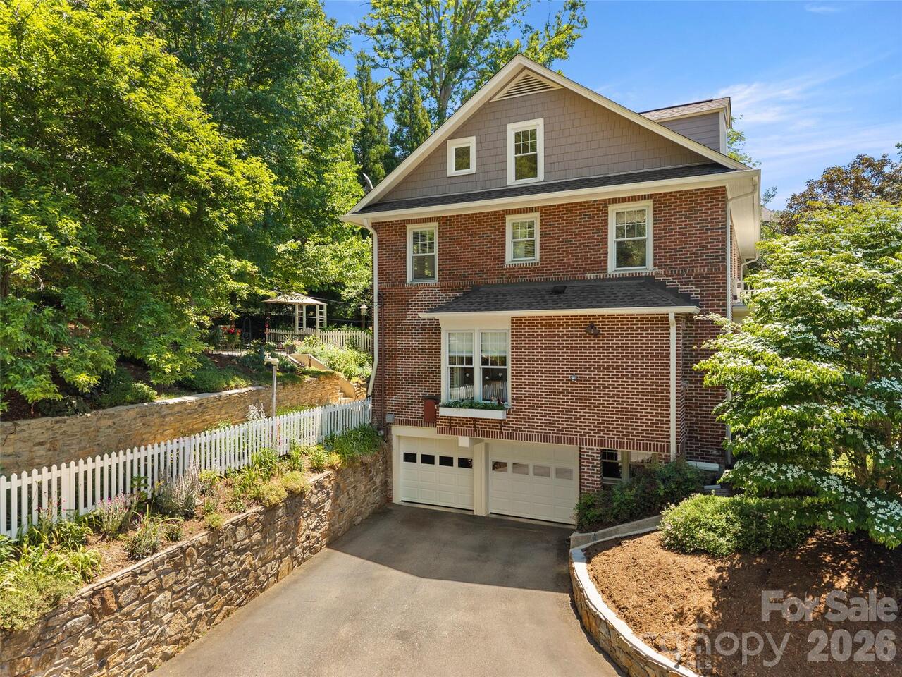Listing Photo 39