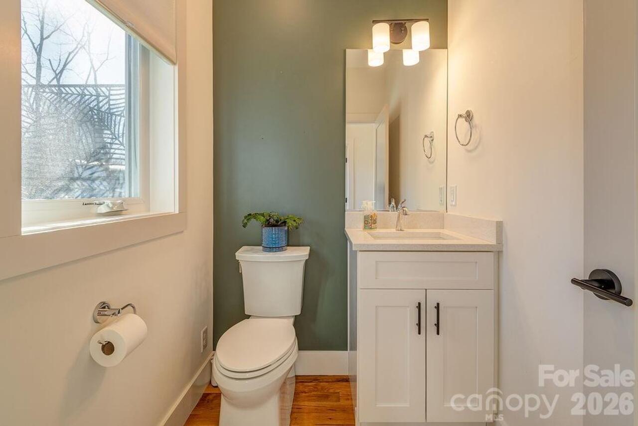 Listing Photo 19