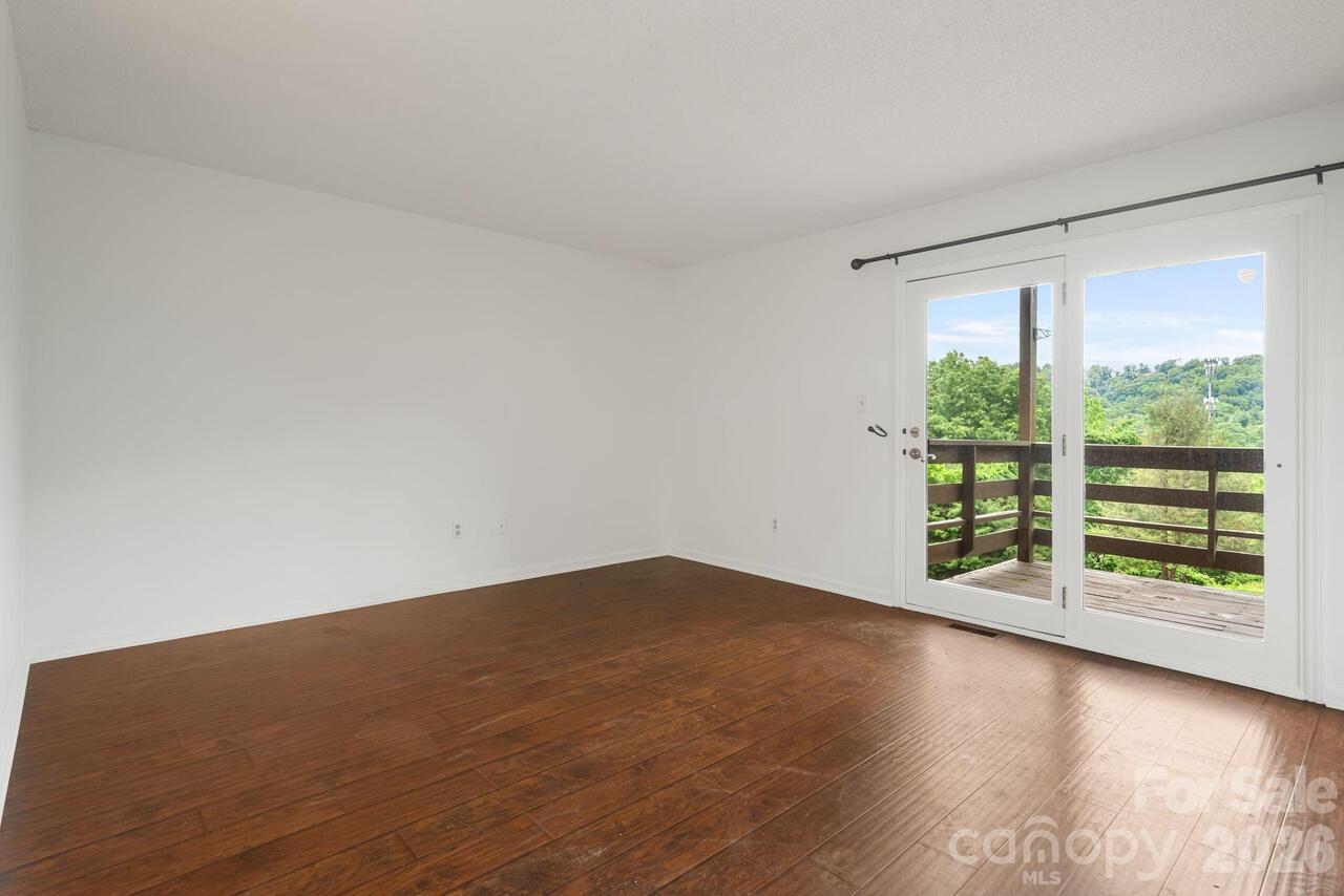 Listing Photo 21
