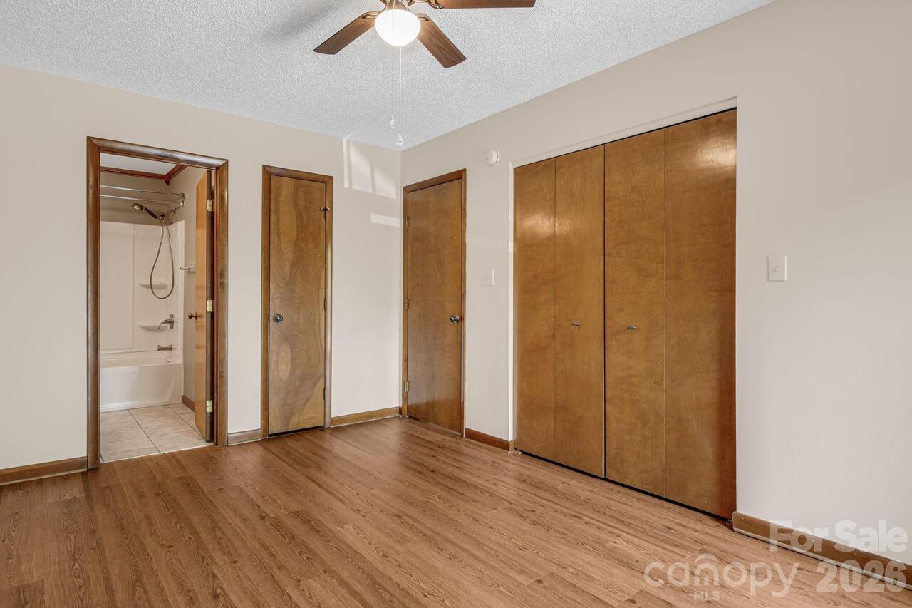 Listing Photo 26