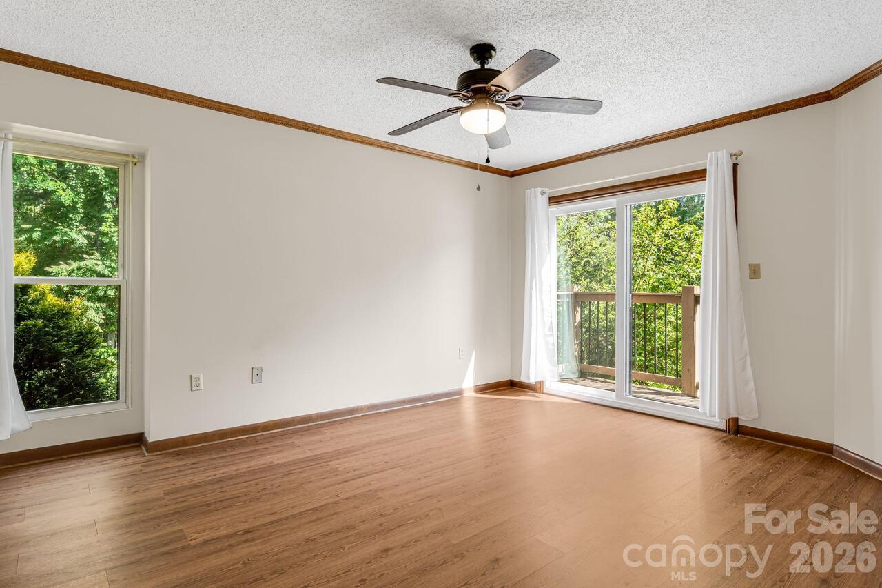 Listing Photo 28