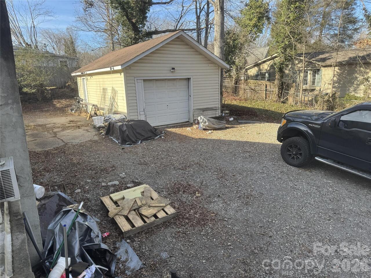 Listing Photo 21