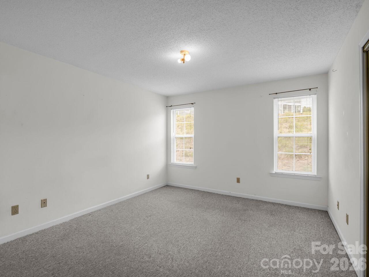 Listing Photo 31
