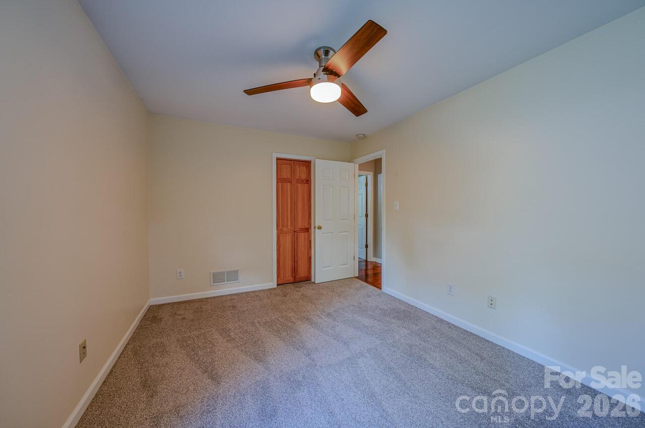 Listing Photo 27