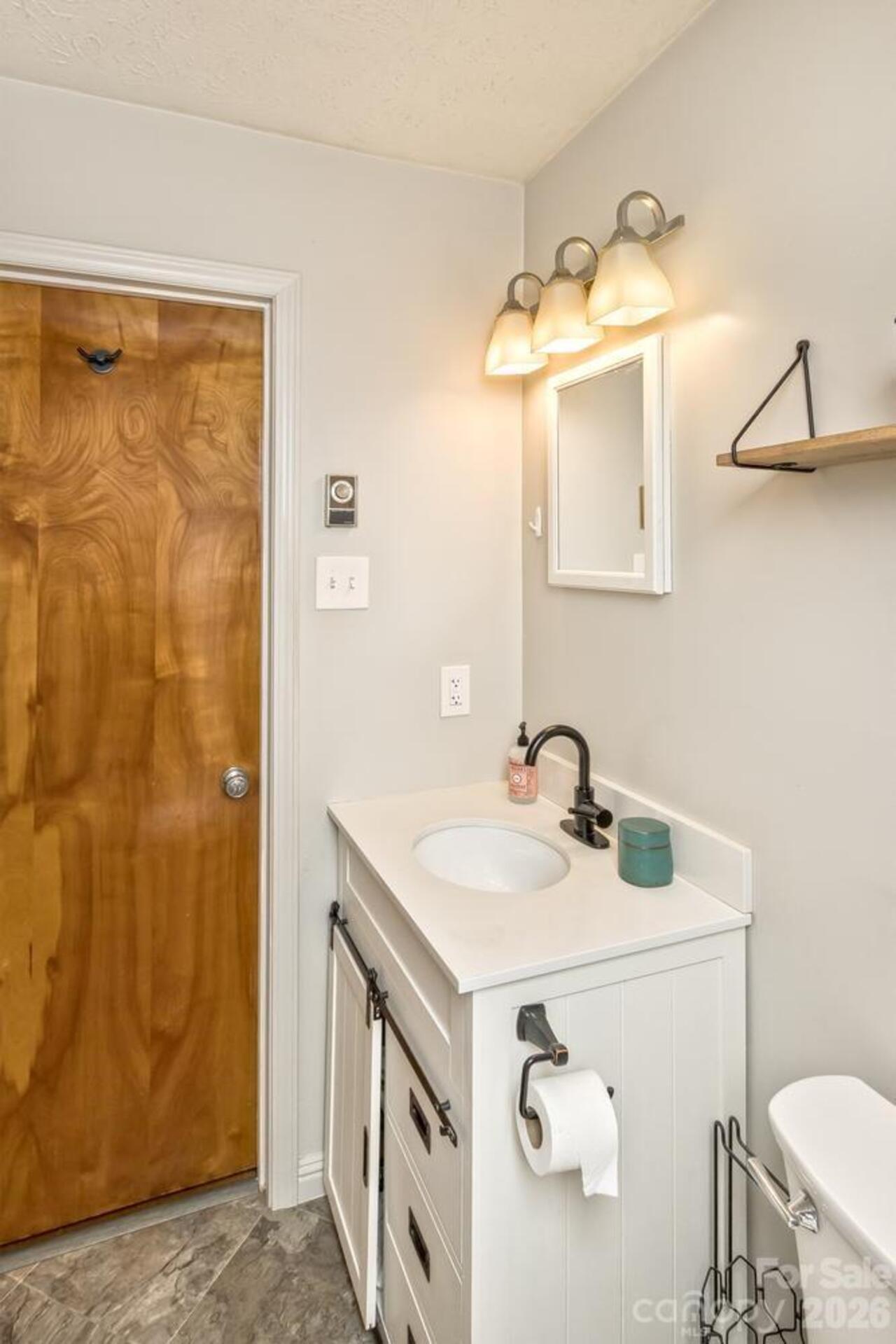 Listing Photo 15