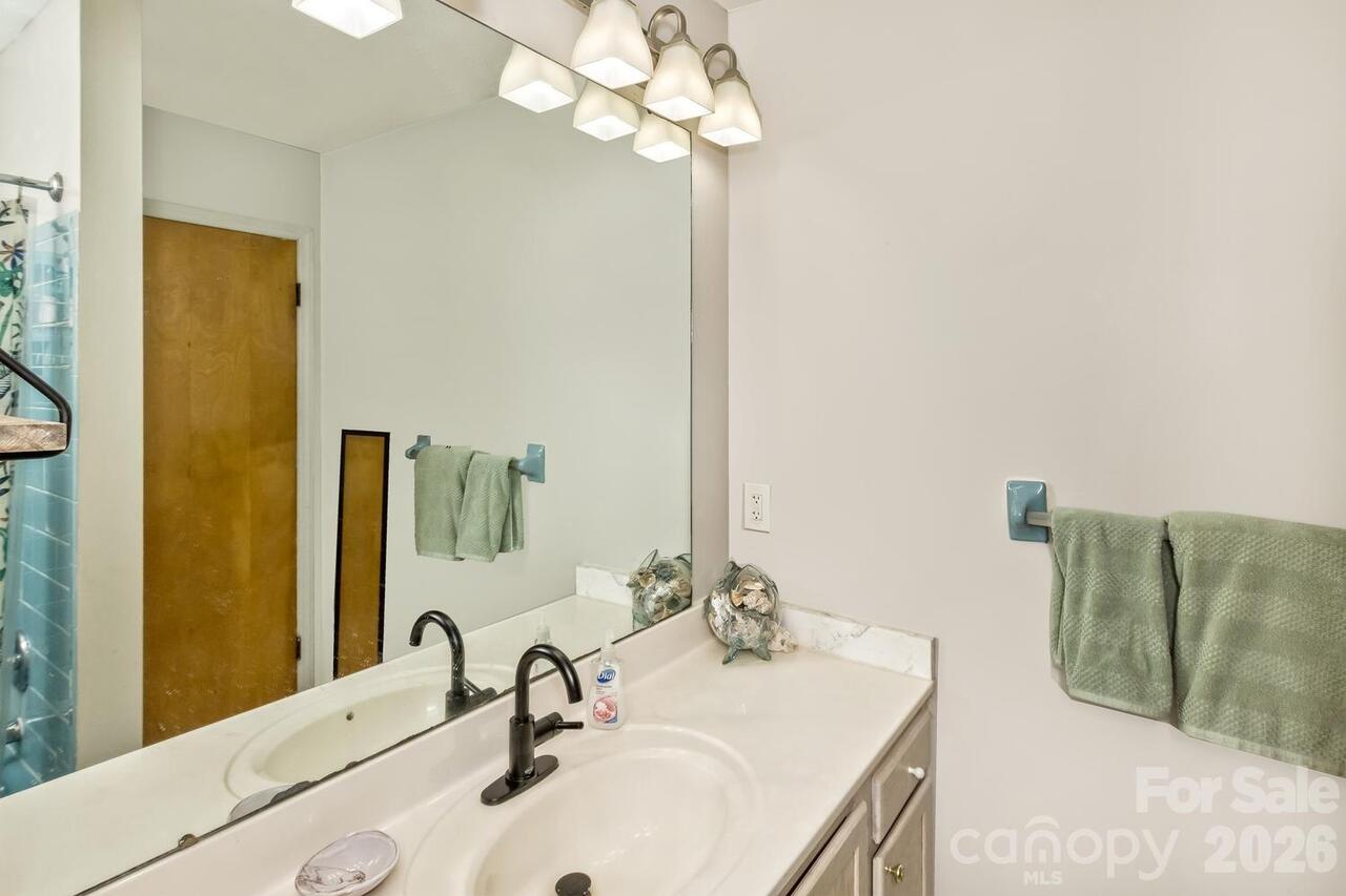 Listing Photo 20