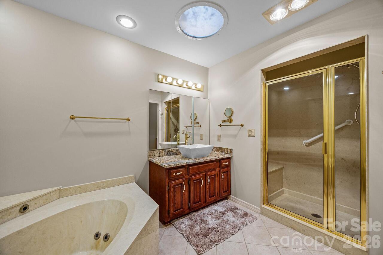 Listing Photo 22