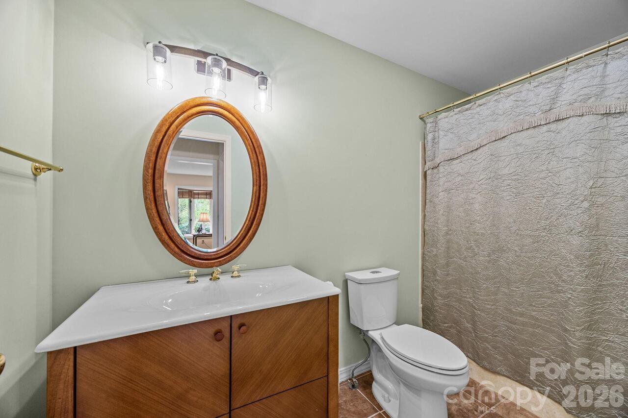 Listing Photo 24