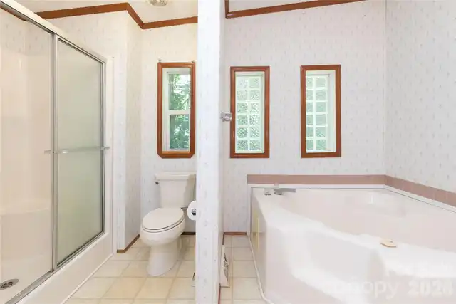 Listing Photo 20