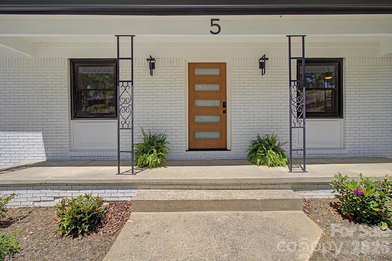 Listing Photo 6