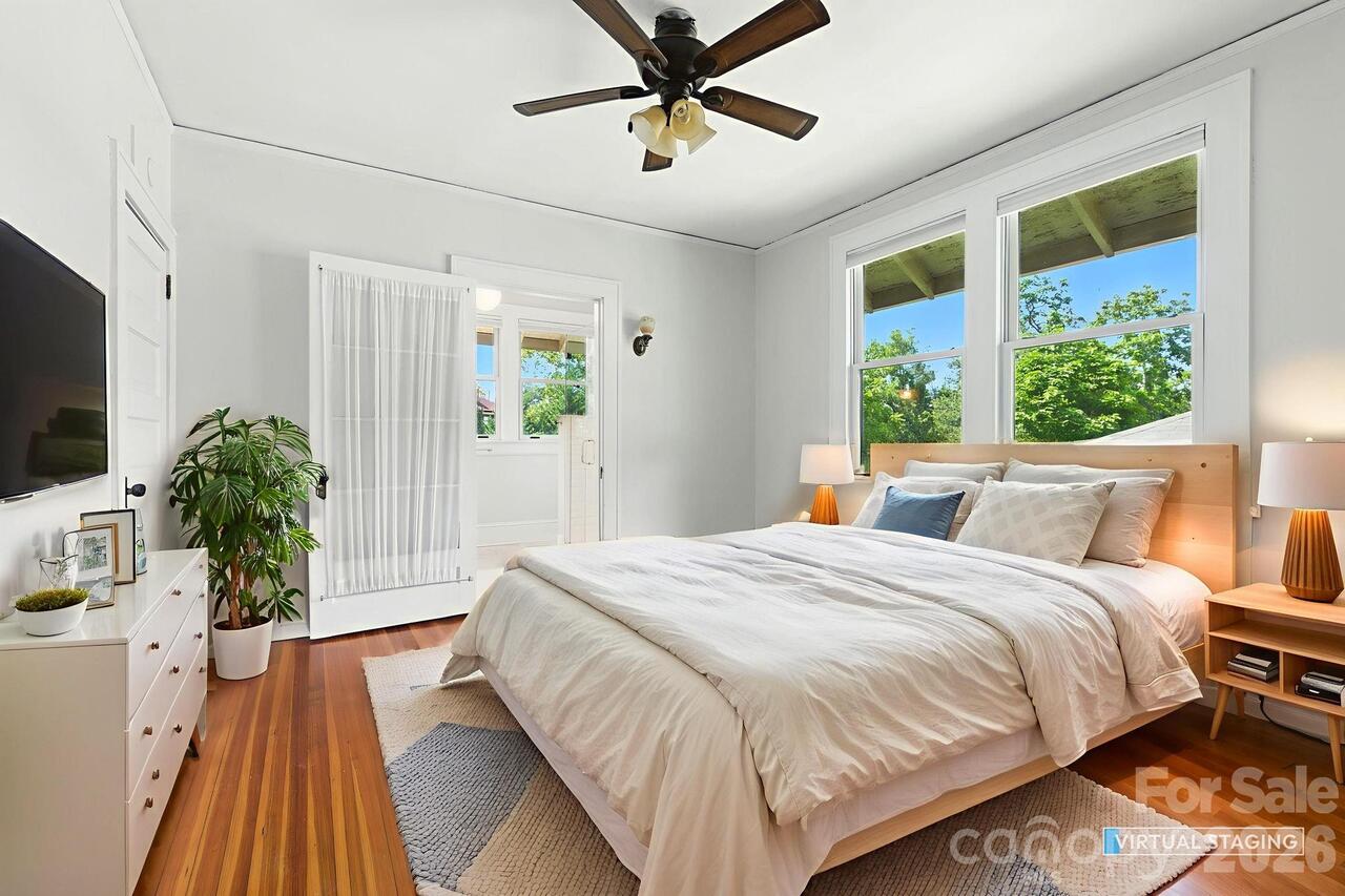 Listing Photo 12