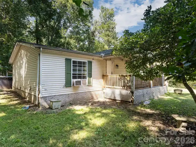 Listing Photo 5