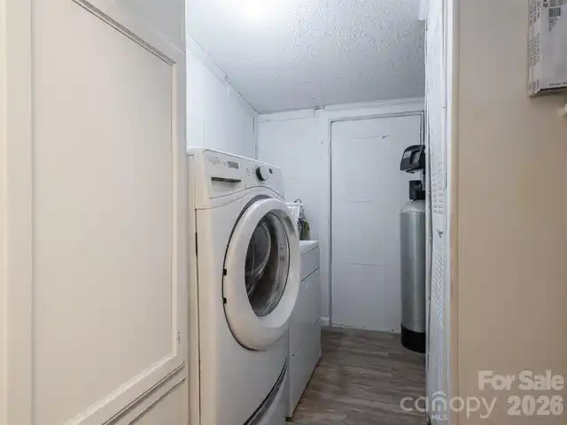 Listing Photo 28