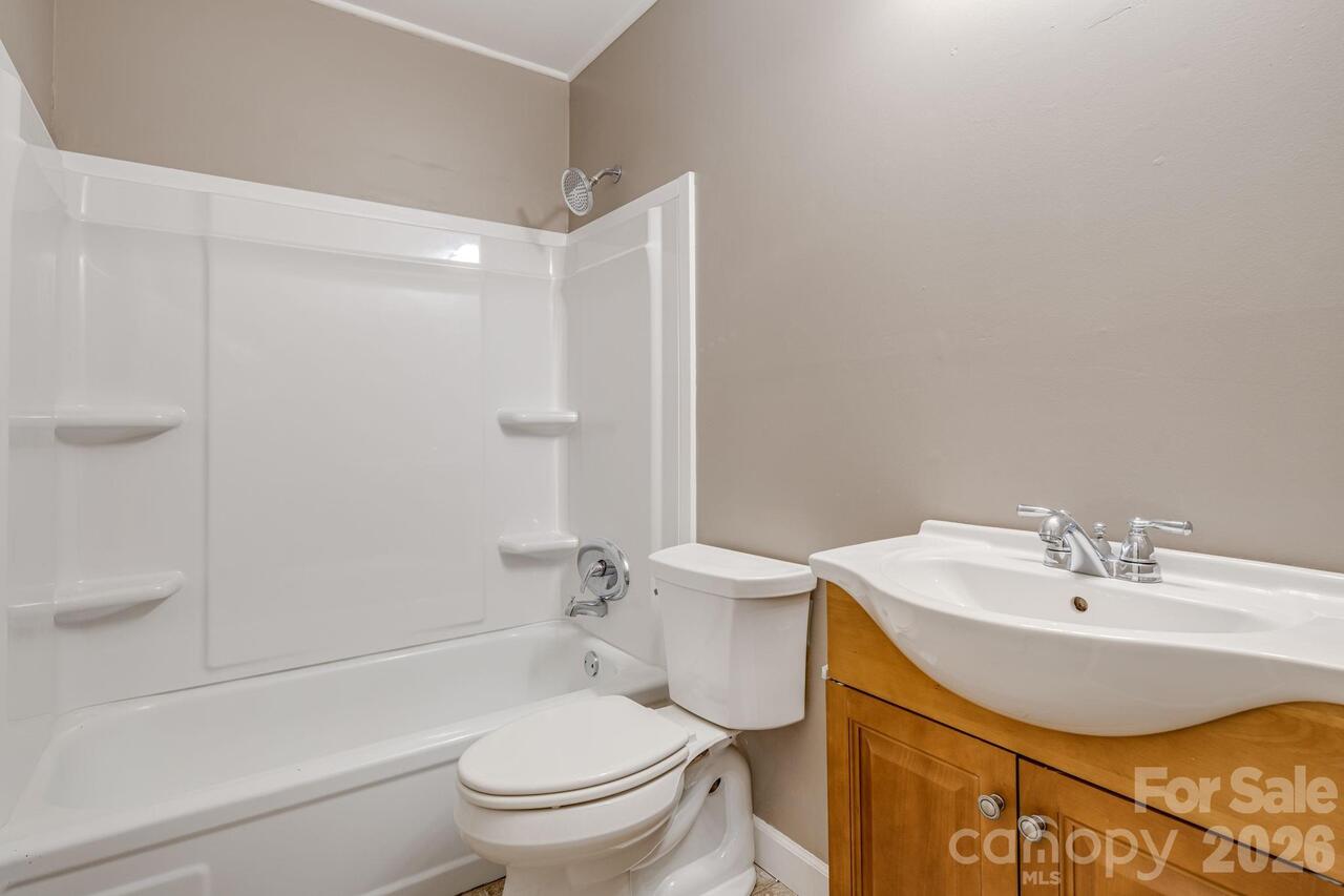 Listing Photo 13