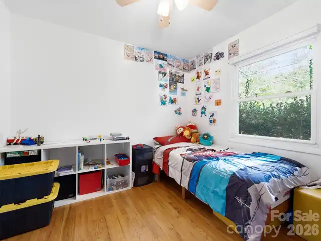 Listing Photo 14