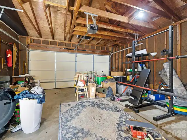 Listing Photo 18