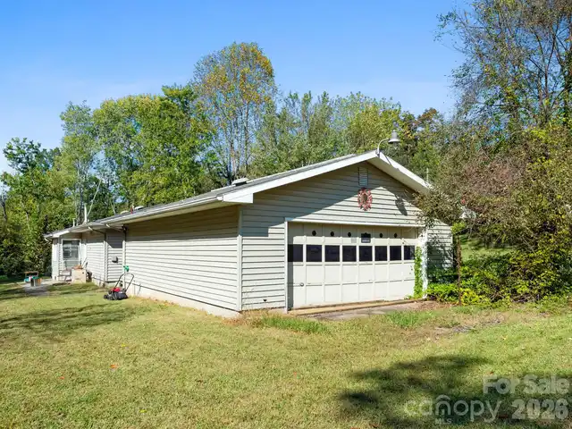 Listing Photo 20
