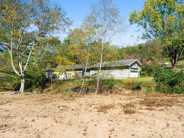 Listing Photo 25