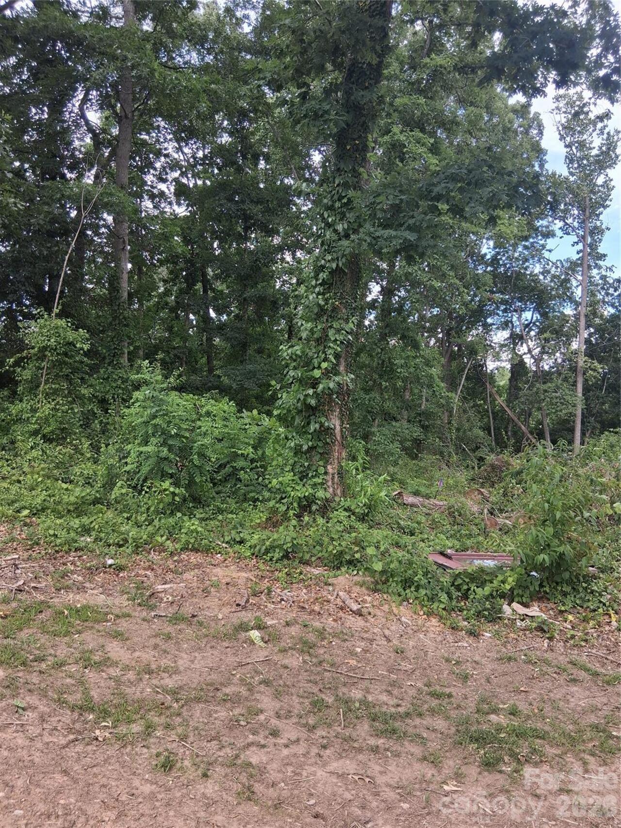 Listing Photo 16
