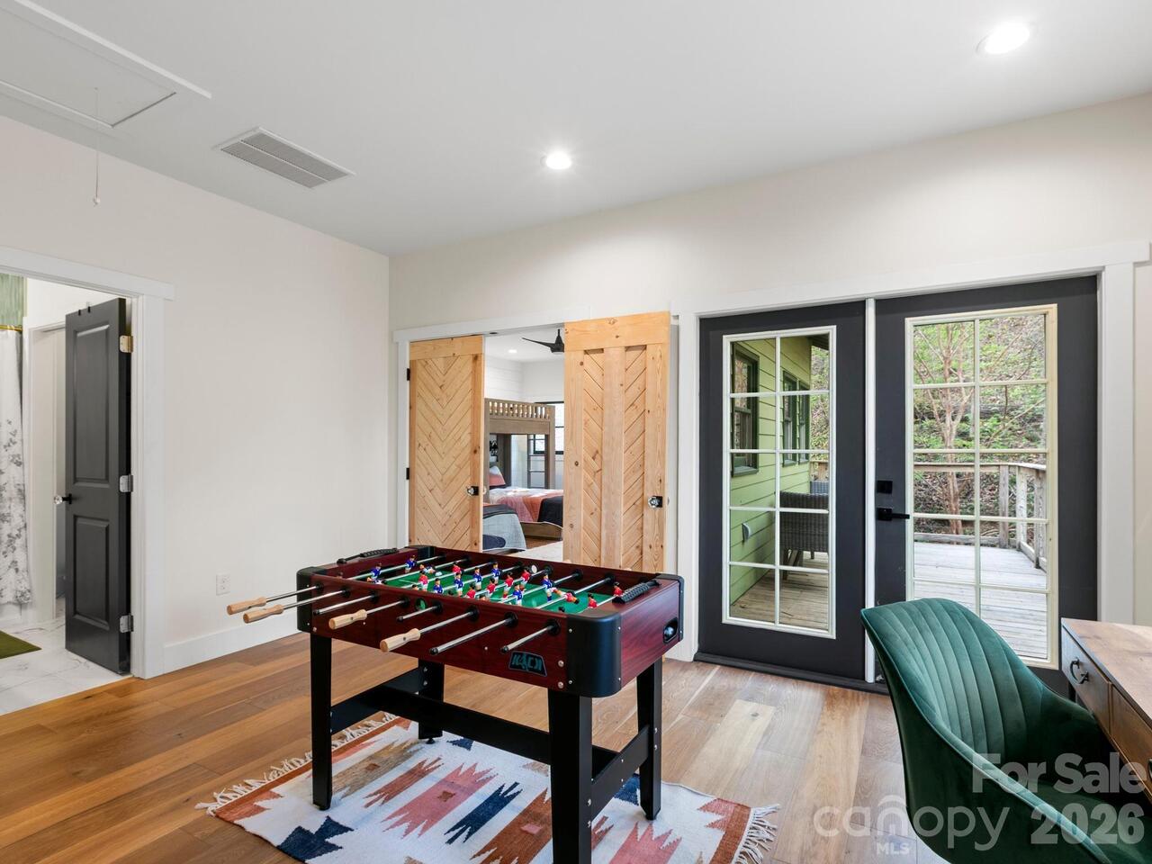 Listing Photo 20