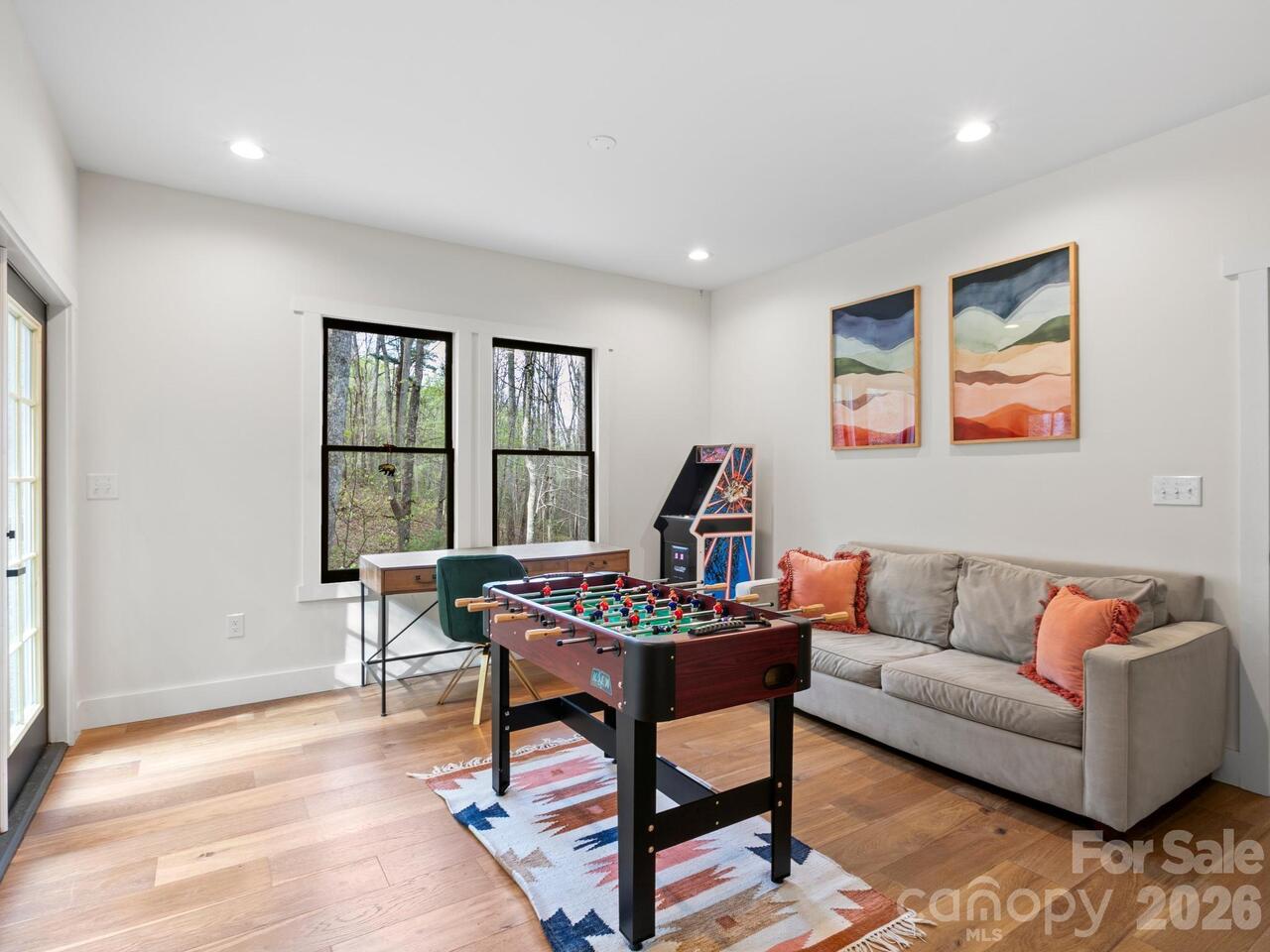 Listing Photo 21