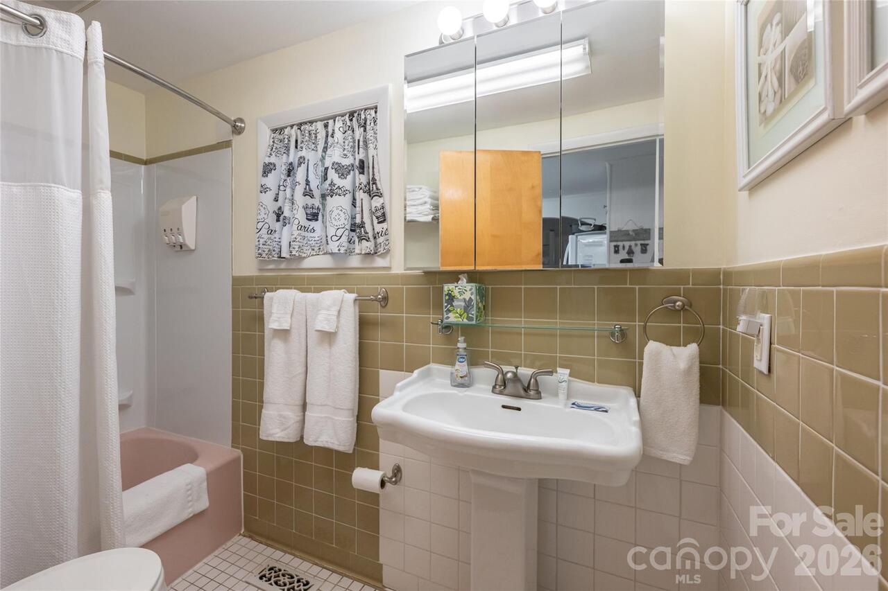 Listing Photo 20