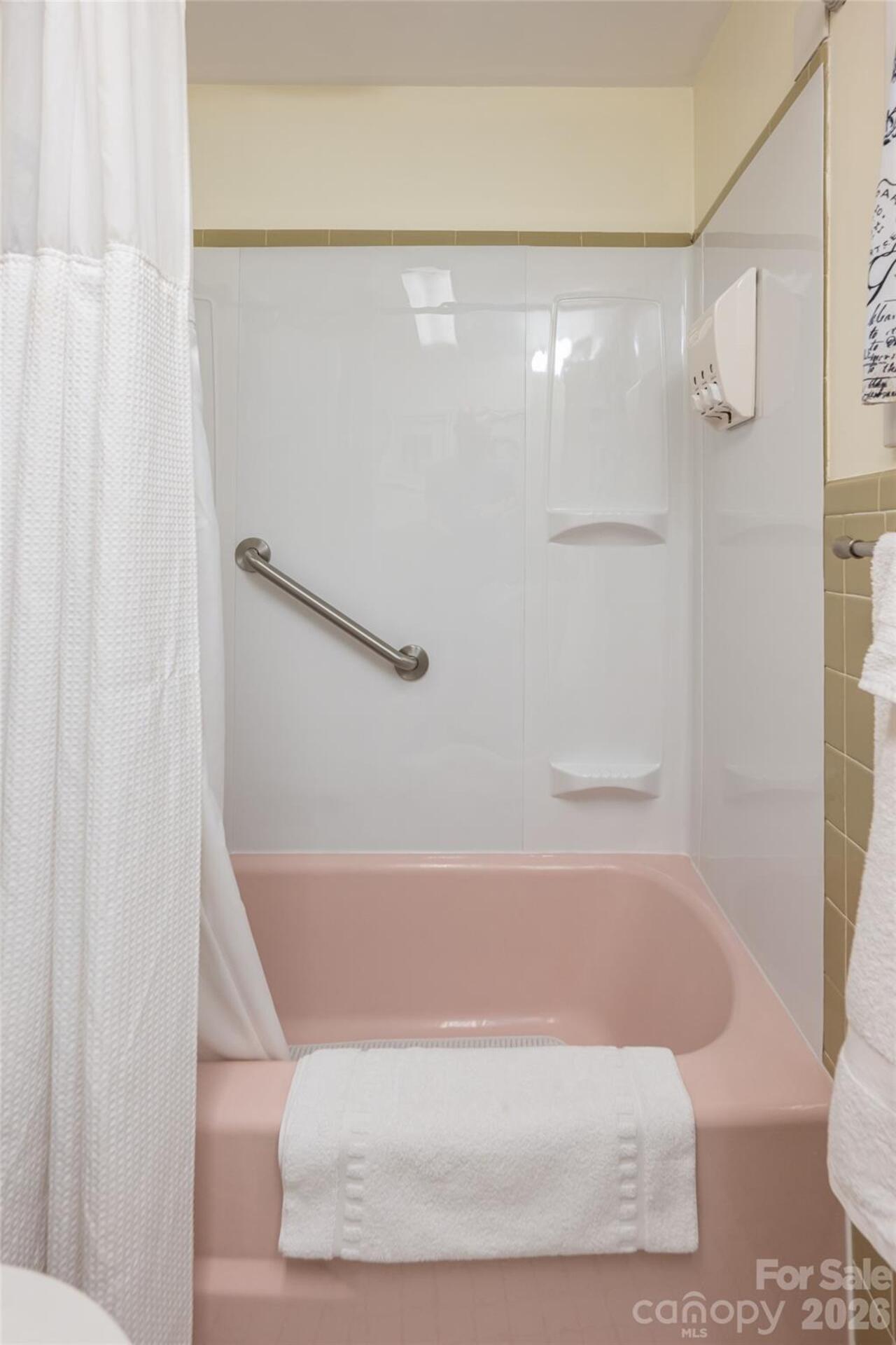 Listing Photo 22