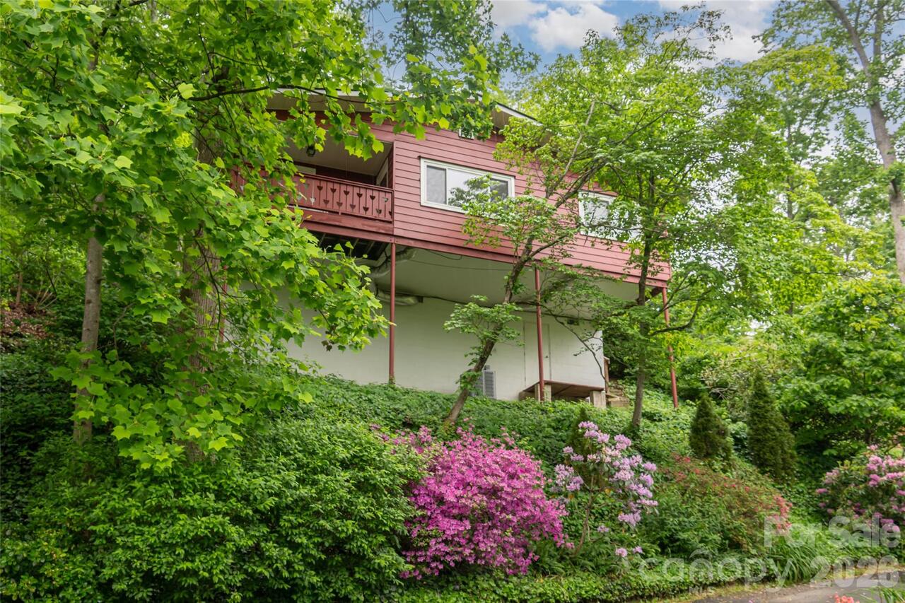 Listing Photo 33