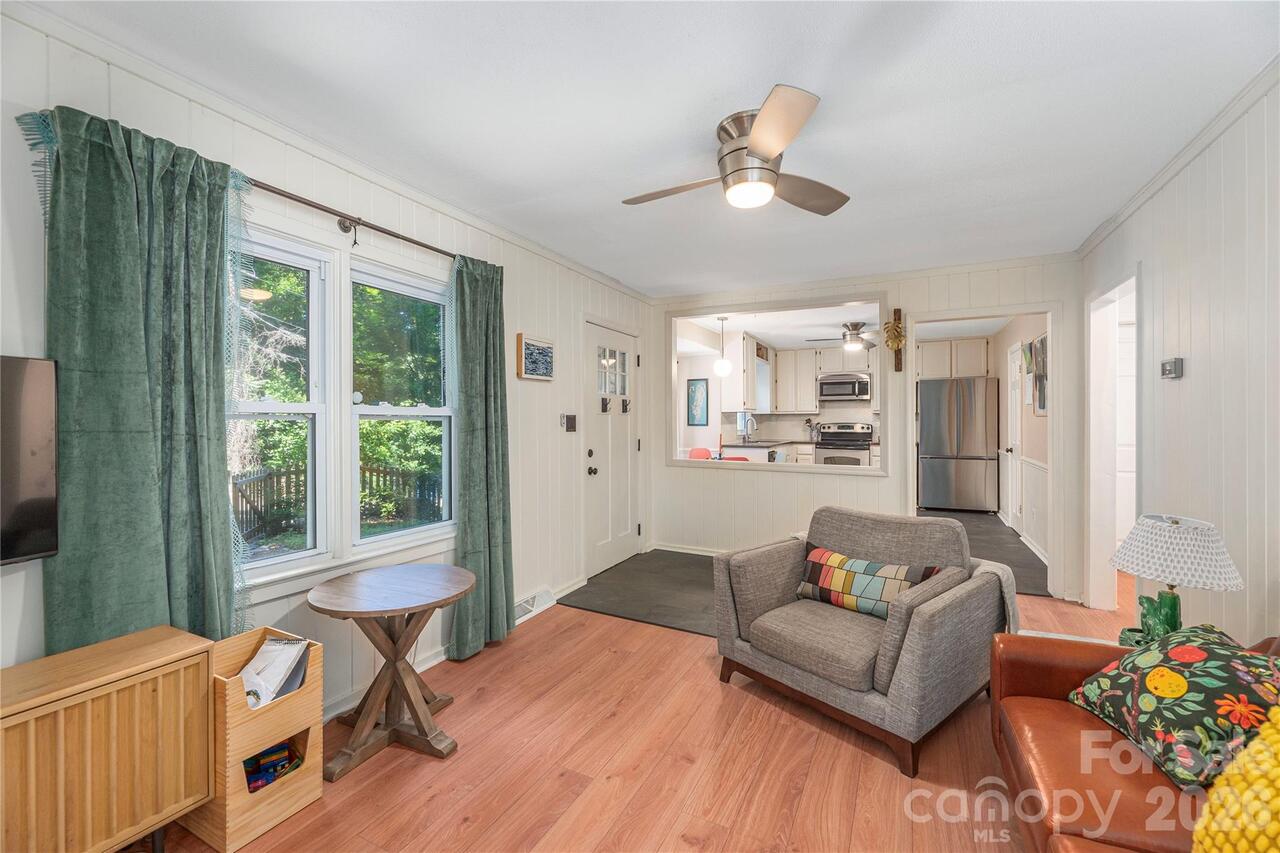Listing Photo 5