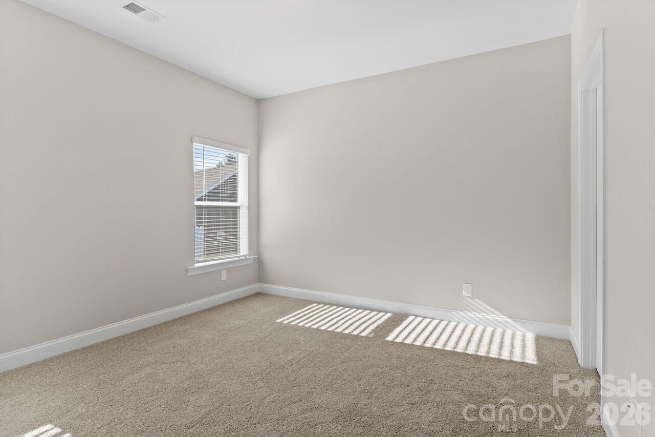 Listing Photo 24