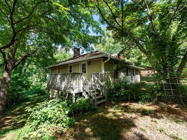 Listing Photo 28