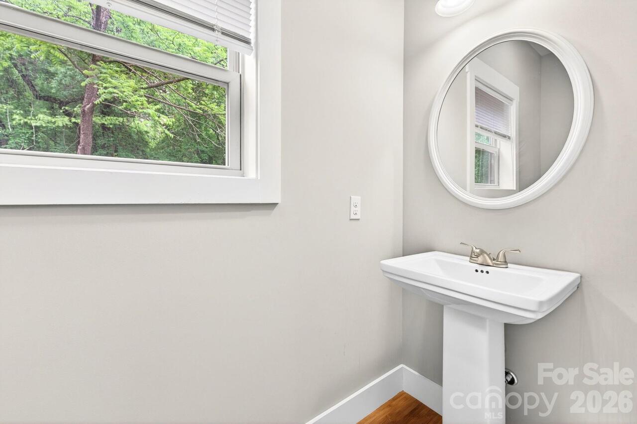 Listing Photo 21