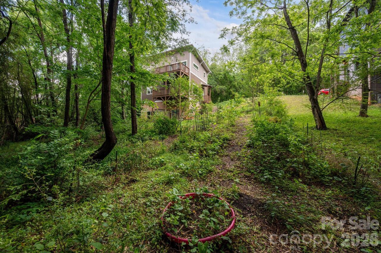 Listing Photo 28