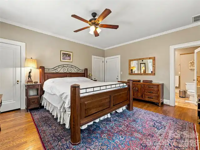 Listing Photo 22