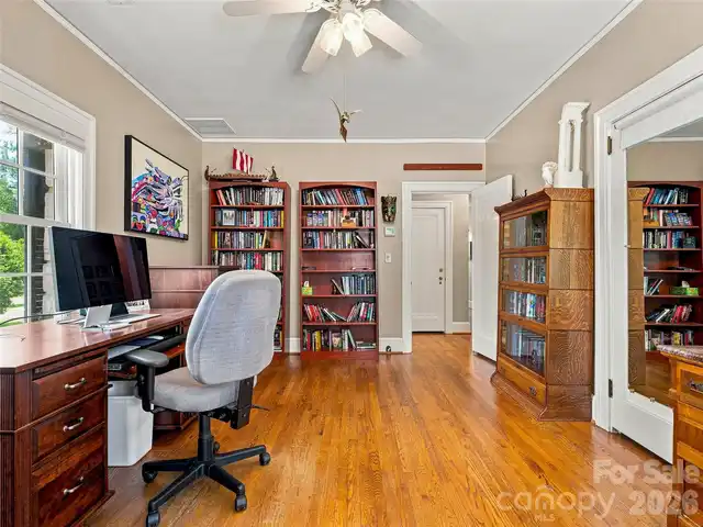 Listing Photo 28