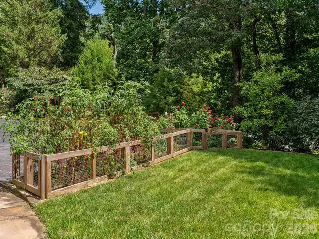 Listing Photo 42
