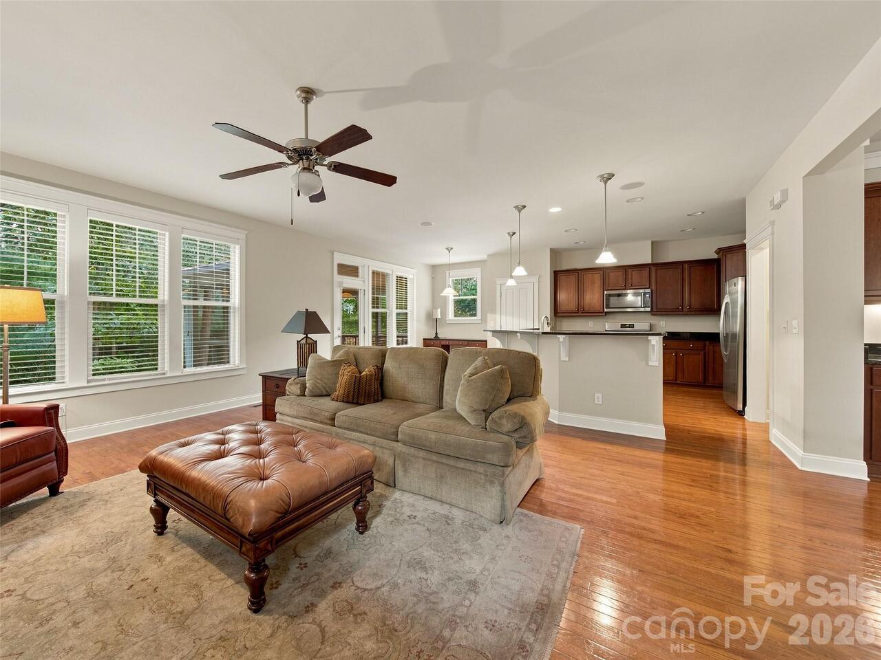 Listing Photo 7